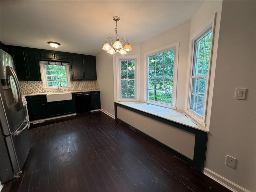 3 bedroom, 3 bathroom, 2,536 sq ft single family residence for rent at 3019 Chelsea Lane, Acworth, GA 30102 for $2,400 a month — photo 10
