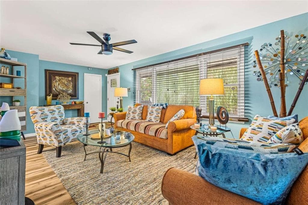 3 bedroom, 2 bathroom, 1,522 sq ft single family residence for sale at 1977 Wee Kirk Road, Atlanta, GA 30316 — photo 4