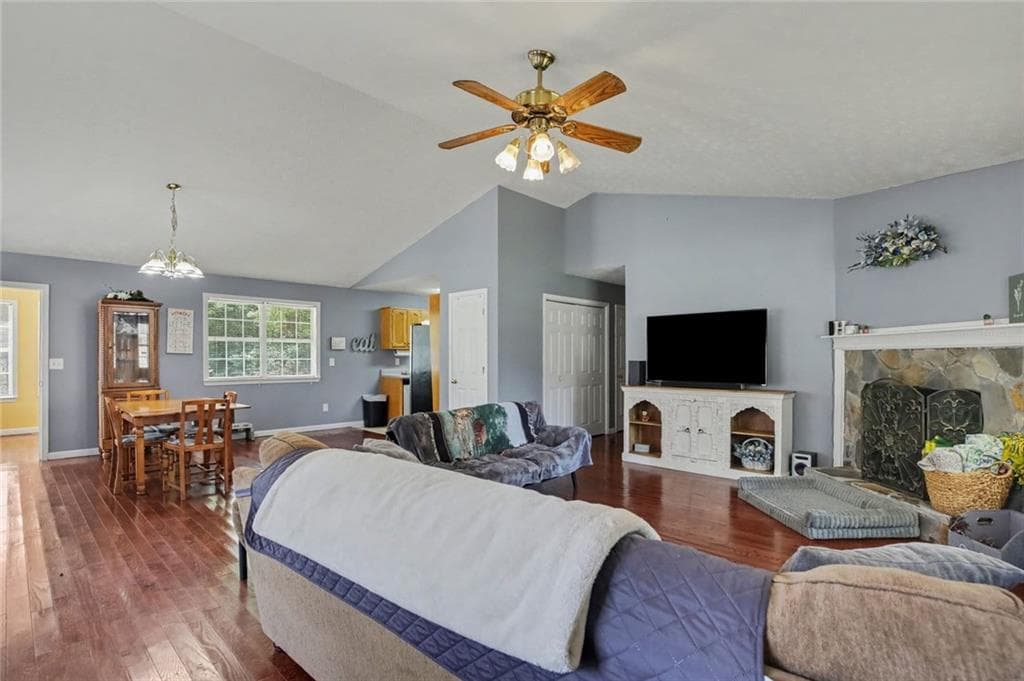 3 bedroom, 2 bathroom, 1,606 sq ft single family residence for sale at 504A Locke Street, Palmetto, GA 30268 — photo 2