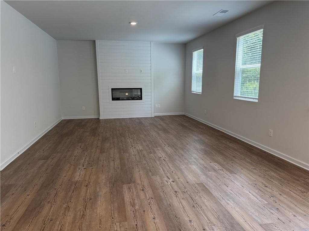 4 bedroom, 4 bathroom, 2,270 sq ft single family residence for rent at 54 Autumnwood Court, Dawsonville, GA 30534 for $2,400 a month — photo 3
