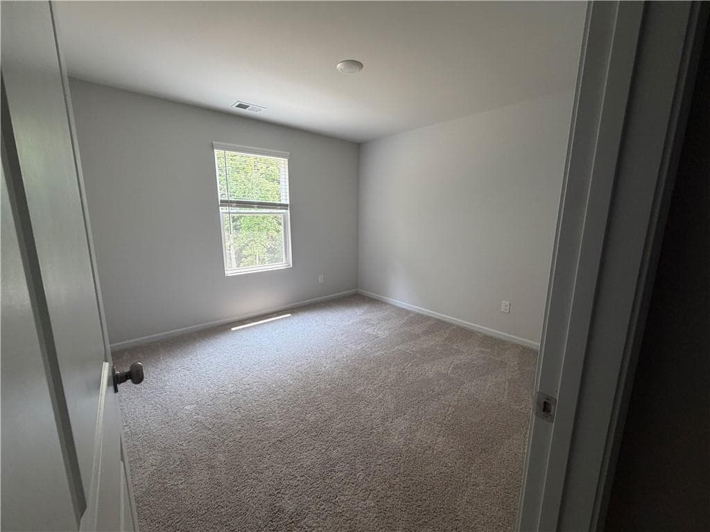 4 bedroom, 4 bathroom, 2,270 sq ft single family residence for rent at 54 Autumnwood Court, Dawsonville, GA 30534 for $2,400 a month — photo 8