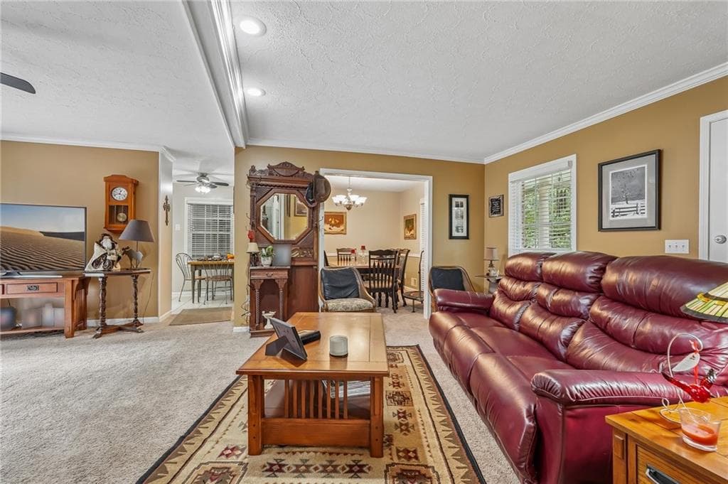 3 bedroom, 2 bathroom, 1,450 sq ft single family residence for sale at 1025 Greenwood Acres Drive, Cumming, GA 30040 — photo 8