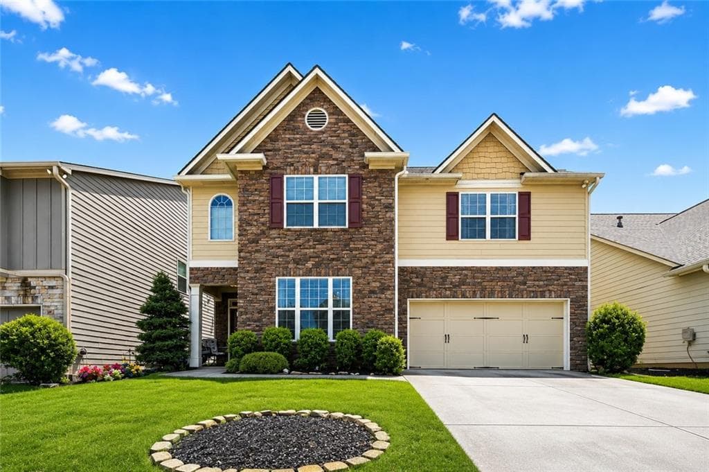 5 bedroom, 3 bathroom, 2,690 sq ft single family residence under contract at 711 Sonoma Drive, Lawrenceville, GA 30045