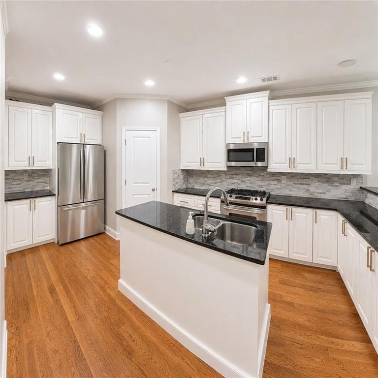 4 bedroom, 4 bathroom, 3,489 sq ft single family residence for sale at 5102 Micaela Way, Duluth, GA 30096 — photo 9
