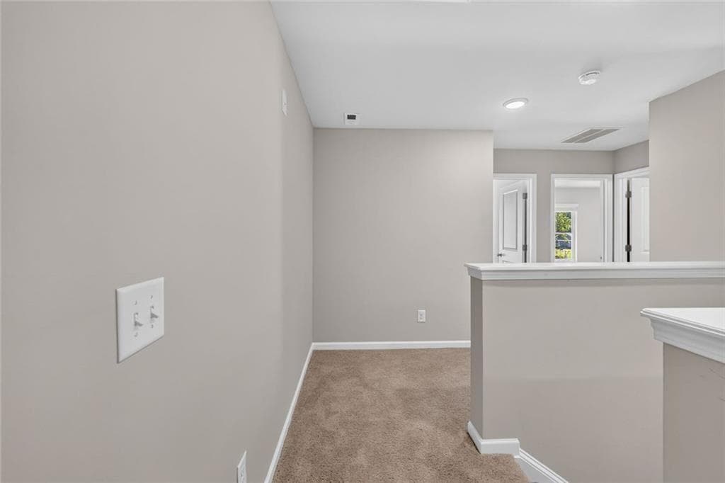 4 bedroom, 3 bathroom, 1,695 sq ft townhouse for sale at 6362 Sundowner Place, Atlanta, GA 30331 — photo 9