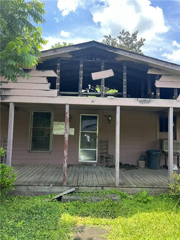 2 bedroom, 1 bathroom, 1,256 sq ft single family residence for sale at 2 E 4th St, Aragon, GA 30104 — photo 1 of 8