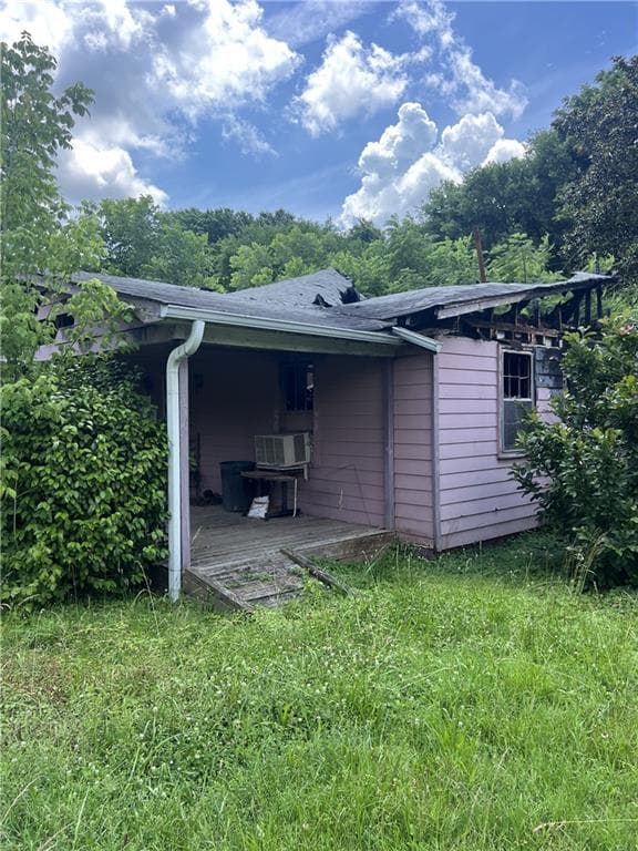 2 bedroom, 1 bathroom, 1,256 sq ft single family residence for sale at 2 E 4th St, Aragon, GA 30104 — photo 4