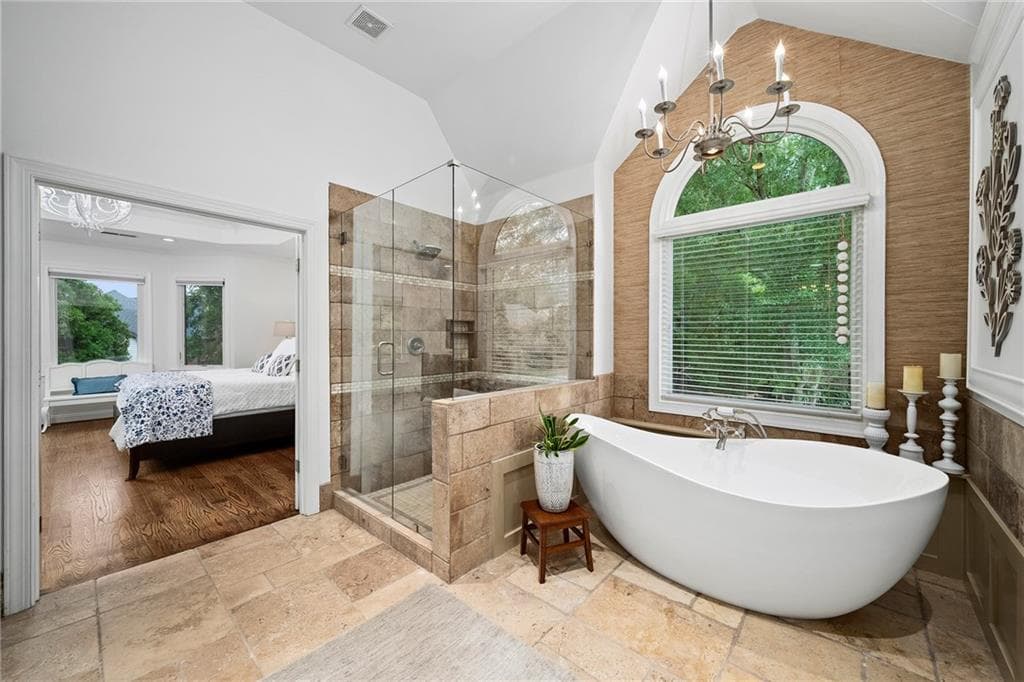 5 bedroom, 4 bathroom, 5,695 sq ft single family residence under contract at 710 Lake Medlock Drive, Johns Creek, GA 30022 — photo 9