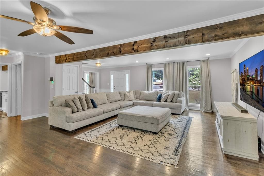 3 bedroom, 4 bathroom, 3,511 sq ft single family residence for sale at 135 London Berry Court, Tyrone, GA 30290 — photo 7