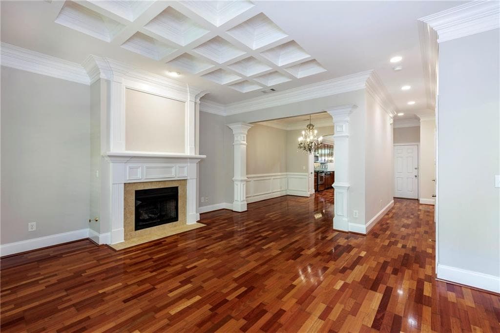 3 bedroom, 4 bathroom, 2,843 sq ft townhouse for sale at 8720 Parker Place, Roswell, GA 30076 — photo 5