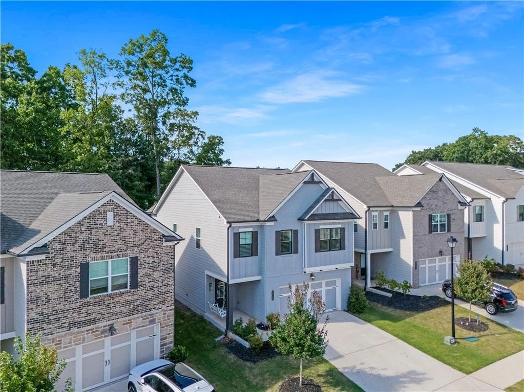 4 bedroom, 3 bathroom, 2,404 sq ft single family residence for sale at 5317 Fox Hill Lane, Oakwood, GA 30566 — photo 3