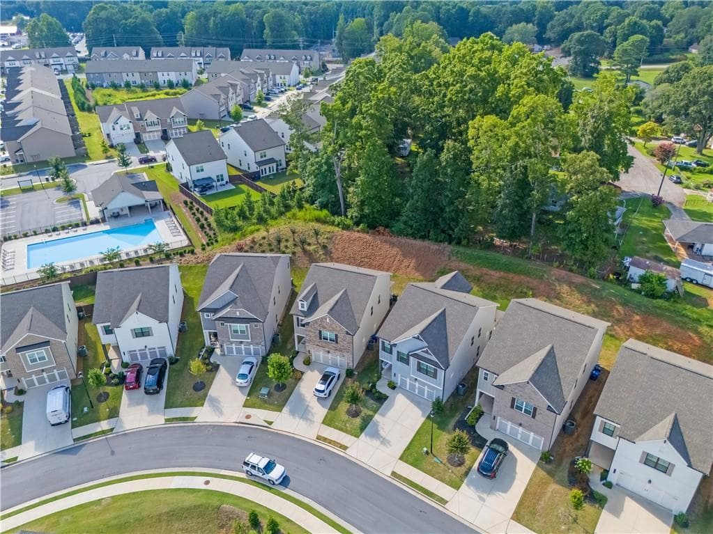 4 bedroom, 3 bathroom, 2,404 sq ft single family residence for sale at 5317 Fox Hill Lane, Oakwood, GA 30566 — photo 5