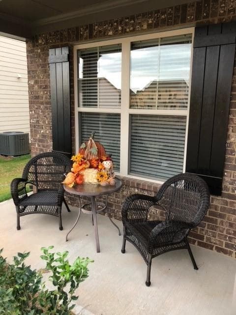 4 bedroom, 3 bathroom, 2,749 sq ft single family residence for rent at 4502 Big Rock Ridge Trail, Gainesville, GA 30504 for $2,400 a month — photo 3