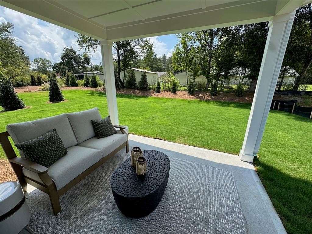 5 bedroom, 3 bathroom, 2,630 sq ft single family residence for sale at 126 Greene Farm Trail, Cartersville, GA 30120 — photo 8