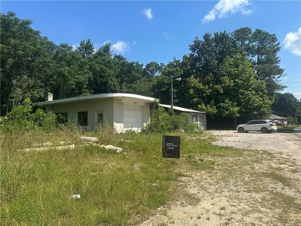 4 bedroom, 2 bathroom mobile home for sale at 2633 Old Cornelia Highway, Gainesville, GA 30507 — photo 5
