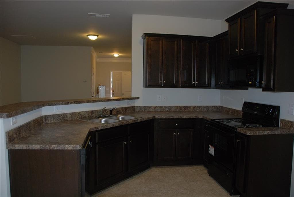 3 bedroom, 3 bathroom, 1,584 sq ft townhouse for rent at 258 Valley Crossing 112, Canton, GA 30114 for $1,795 a month — photo 10
