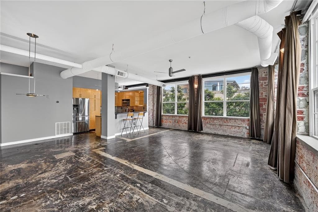 2 bedroom, 2 bathroom, 1,314 sq ft condominium for sale at 800 Peachtree Street 8615, Atlanta, GA 30308 — photo 2