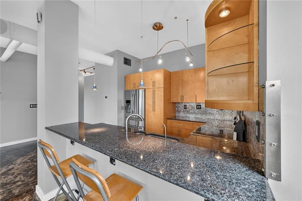 2 bedroom, 2 bathroom, 1,314 sq ft condominium for sale at 800 Peachtree Street 8615, Atlanta, GA 30308 — photo 7