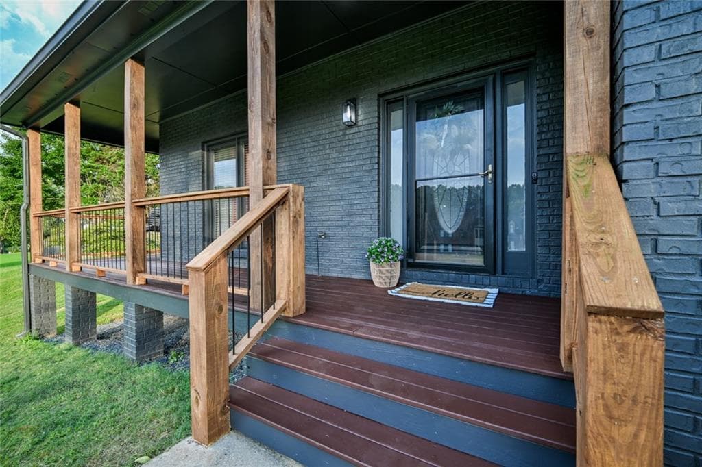 4 bedroom, 3 bathroom, 2,238 sq ft single family residence under contract at 1940 Harvest Way, Loganville, GA 30052 — photo 9