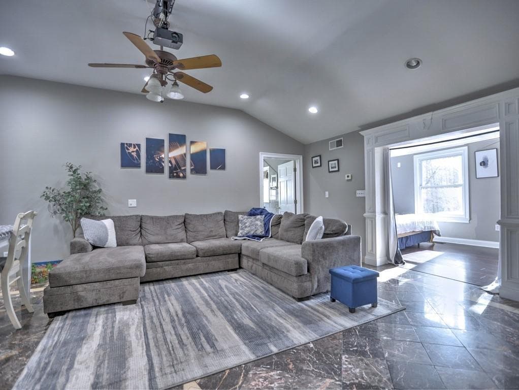 1 bedroom, 1 bathroom, 1,150 sq ft single family residence for rent at 3932 Shoemaker Court, Marietta, GA 30062 for $2,500 a month — photo 6