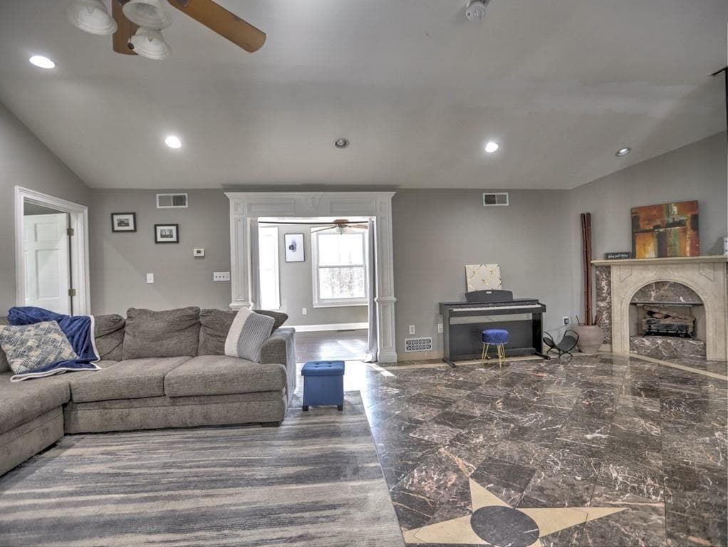 1 bedroom, 1 bathroom, 1,150 sq ft single family residence for rent at 3932 Shoemaker Court, Marietta, GA 30062 for $2,500 a month — photo 9