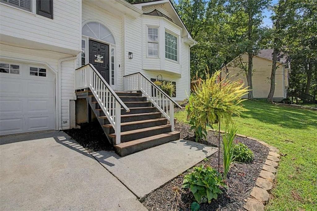 4 bedroom, 2 bathroom, 1,492 sq ft single family residence for sale at 58 Willow Bend Drive, Cartersville, GA 30121 — photo 8
