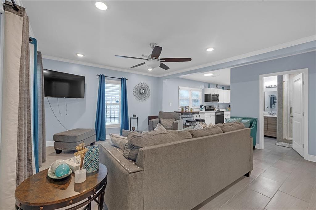 1 bedroom, 1 bathroom, 891 sq ft single family residence for sale at 2842 Grand Avenue, Atlanta, GA 30315 — photo 5