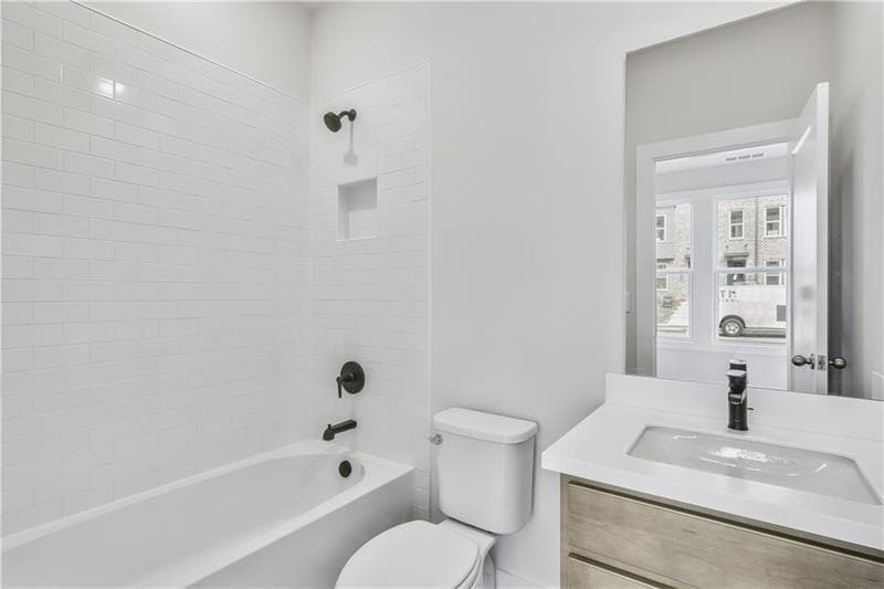 3 bedroom, 4 bathroom, 2,004 sq ft townhouse for rent at 2686 Evers Drive Neck 91, Marietta, GA 30066 for $3,300 a month — photo 6
