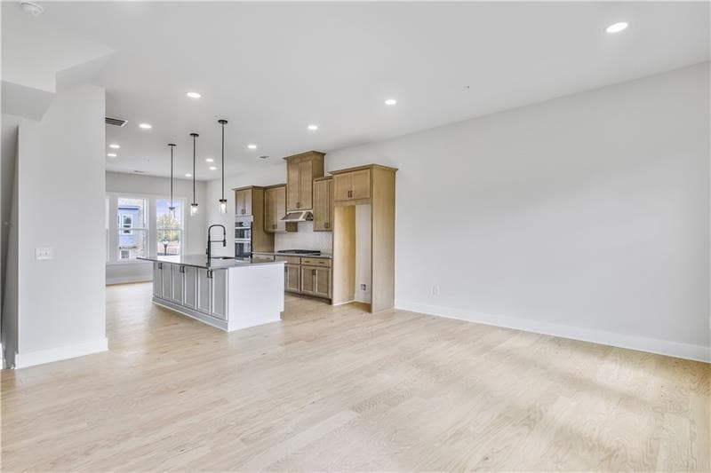 3 bedroom, 4 bathroom, 2,004 sq ft townhouse for rent at 2686 Evers Drive Neck 91, Marietta, GA 30066 for $3,300 a month — photo 7