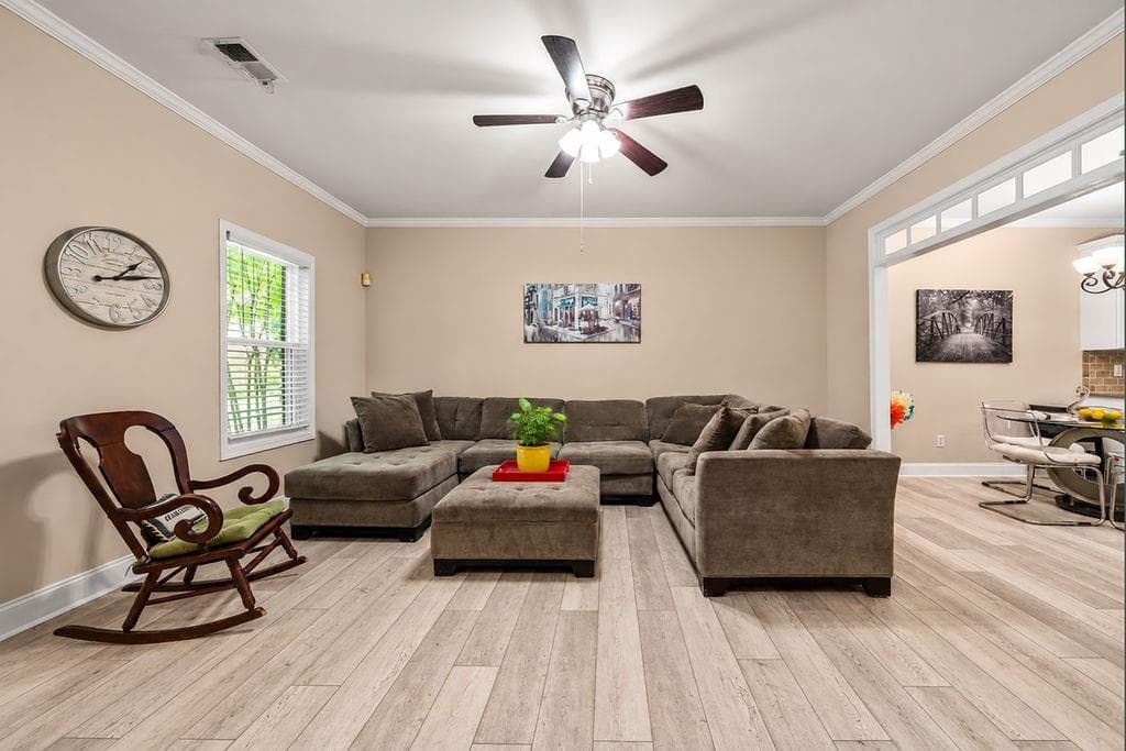 2 bedroom, 2 bathroom, 1,272 sq ft condominium under contract at 612 Manor Way, Cartersville, GA 30120 — photo 7
