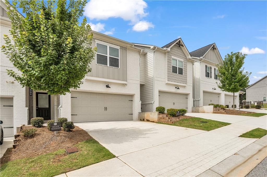 3 bedroom, 3 bathroom, 2,306 sq ft townhouse for rent at 1486 Fern Ridge Lane, Norcross, GA 30093 for $2,500 a month — photo 5