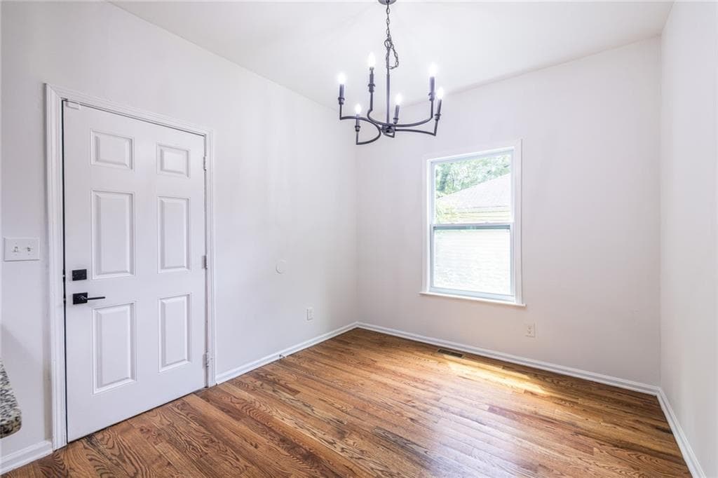 4 bedroom, 3 bathroom, 1,386 sq ft single family residence for rent at 1146 Ira Street, Atlanta, GA 30310 for $1,800 a month — photo 9