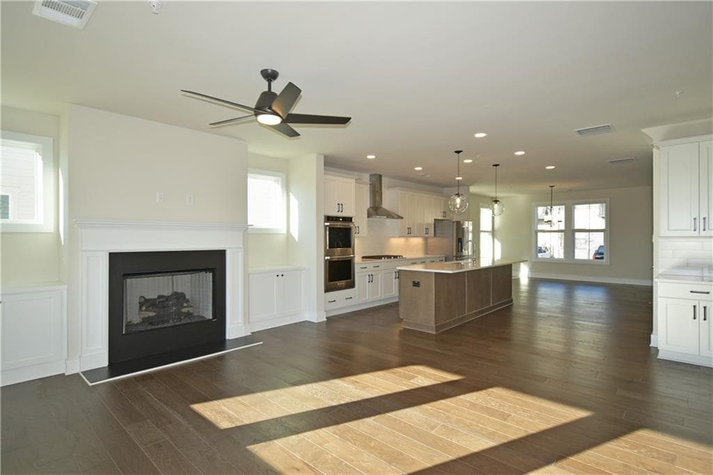 3 bedroom, 4 bathroom, 2,628 sq ft townhouse for rent at 1208 Waterfall Court, Cumming, GA 30041 for $3,100 a month — photo 7