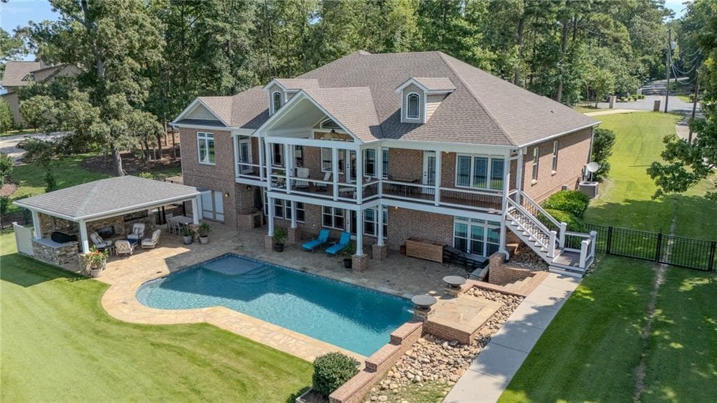 4 bedroom, 4 bathroom, 3,512 sq ft single family residence for sale at 118A Stephanie Lane, Milledgeville, GA 31061