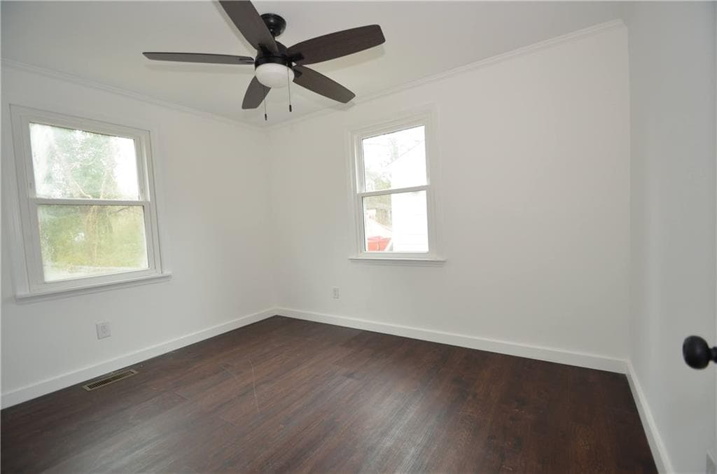 3 bedroom, 2 bathroom, 1,160 sq ft single family residence for rent at 1350 Kenilworth Drive, Atlanta, GA 30310 for $2,000 a month — photo 10