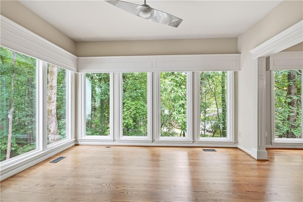 4 bedroom, 4 bathroom, 4,148 sq ft single family residence for sale at 110 Bitternut Circle, Roswell, GA 30076 — photo 10