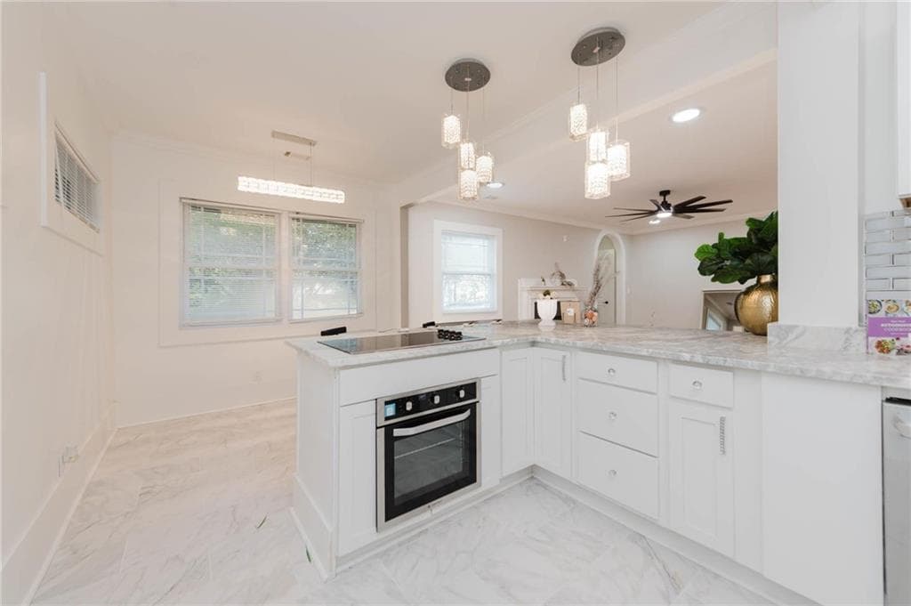 5 bedroom, 3 bathroom, 2,435 sq ft single family residence for sale at 3747 Berkley Drive, Macon, GA 31204 — photo 8