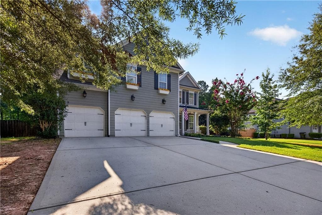4 bedroom, 4 bathroom, 4,154 sq ft single family residence under contract at 105 Mulberry Drive, Senoia, GA 30276 — photo 3
