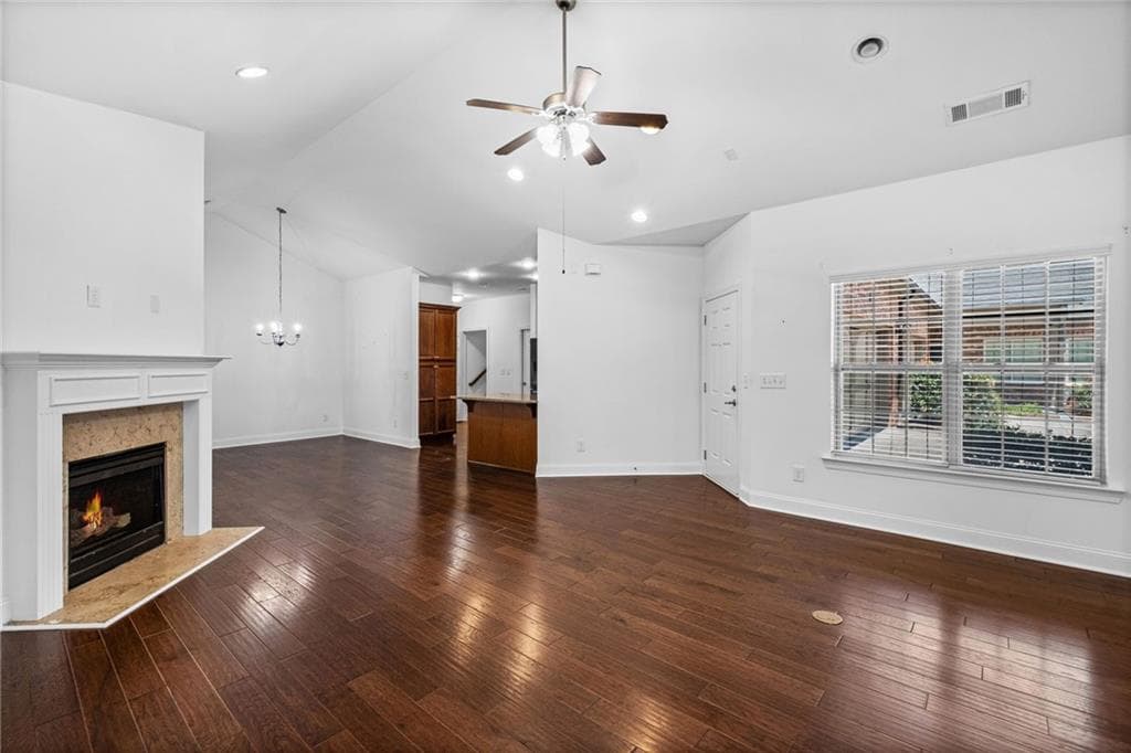 3 bedroom, 3 bathroom, 2,230 sq ft condominium for sale at 4206 Lanier Ridge Walk 504, Cumming, GA 30041 — photo 10