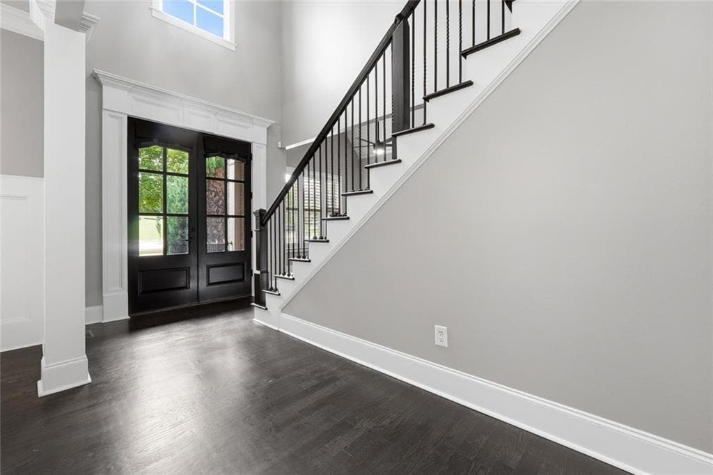 5 bedroom, 6 bathroom, 6,865 sq ft single family residence for sale at 1992 Stonewater Court, Hoschton, GA 30548 — photo 6