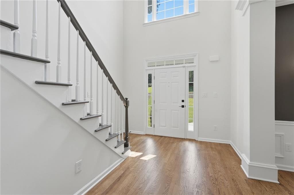 6 bedroom, 4 bathroom, 3,349 sq ft single family residence for sale at 9370 Eagles Landing Drive, Gainesville, GA 30506 — photo 5