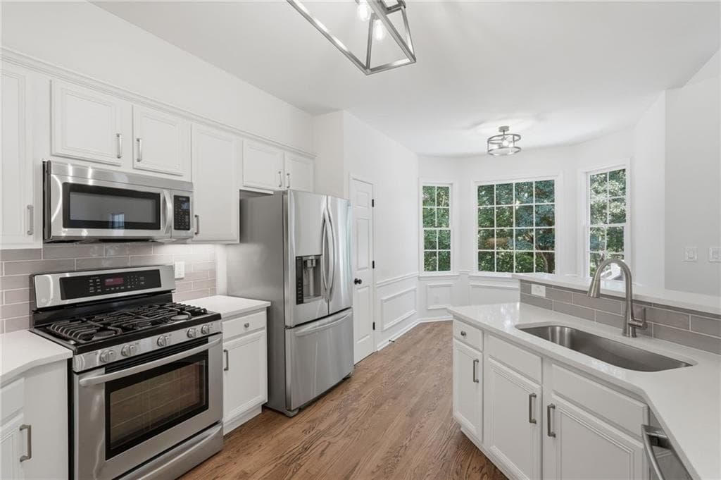 6 bedroom, 4 bathroom, 3,349 sq ft single family residence for sale at 9370 Eagles Landing Drive, Gainesville, GA 30506 — photo 10