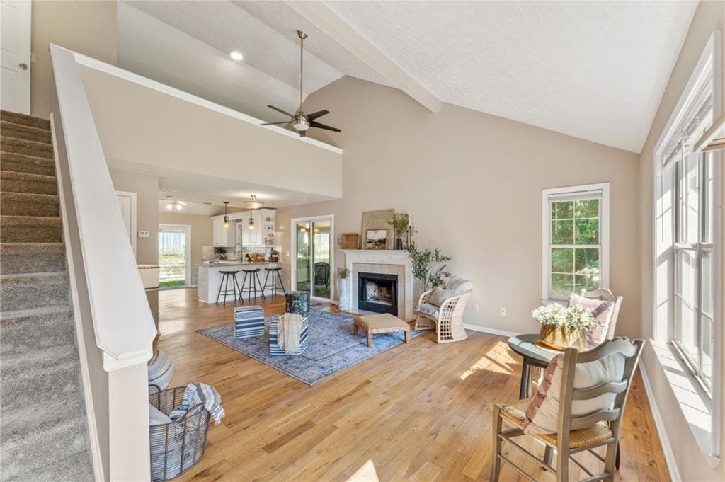 3 bedroom, 2 bathroom, 1,300 sq ft townhouse under contract at 1047 Kennesborough Road, Kennesaw, GA 30144 — photo 3