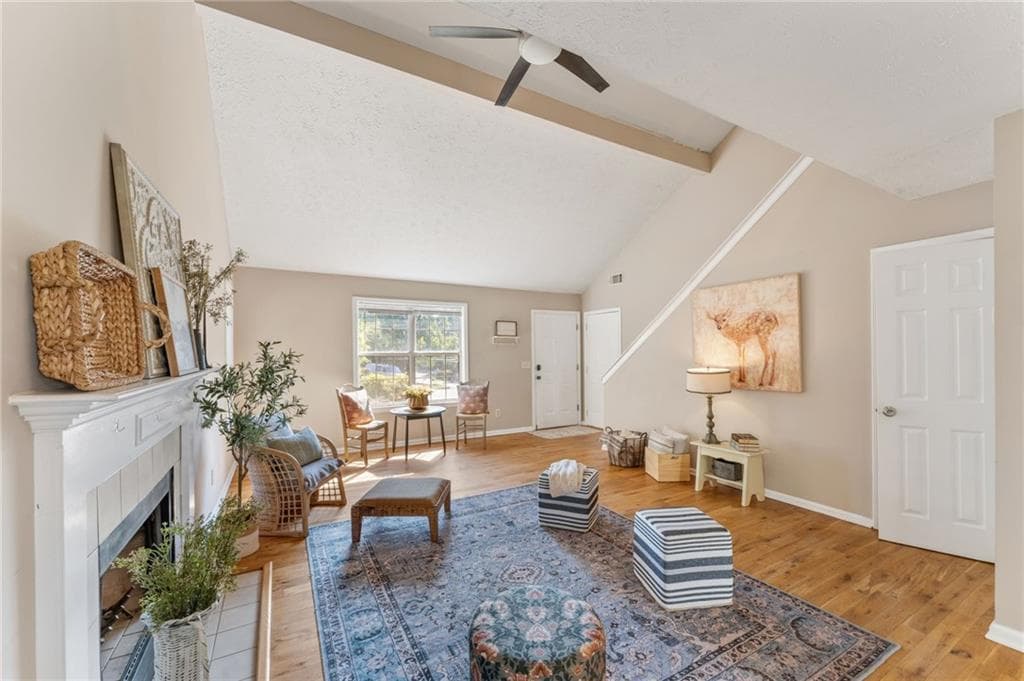 3 bedroom, 2 bathroom, 1,300 sq ft townhouse under contract at 1047 Kennesborough Road, Kennesaw, GA 30144 — photo 4