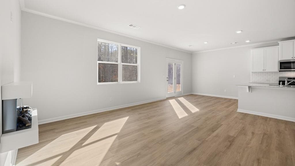 5 bedroom, 3 bathroom, 2,511 sq ft single family residence for sale at 204 Hampton Terrace, Dallas, GA 30157 — photo 9