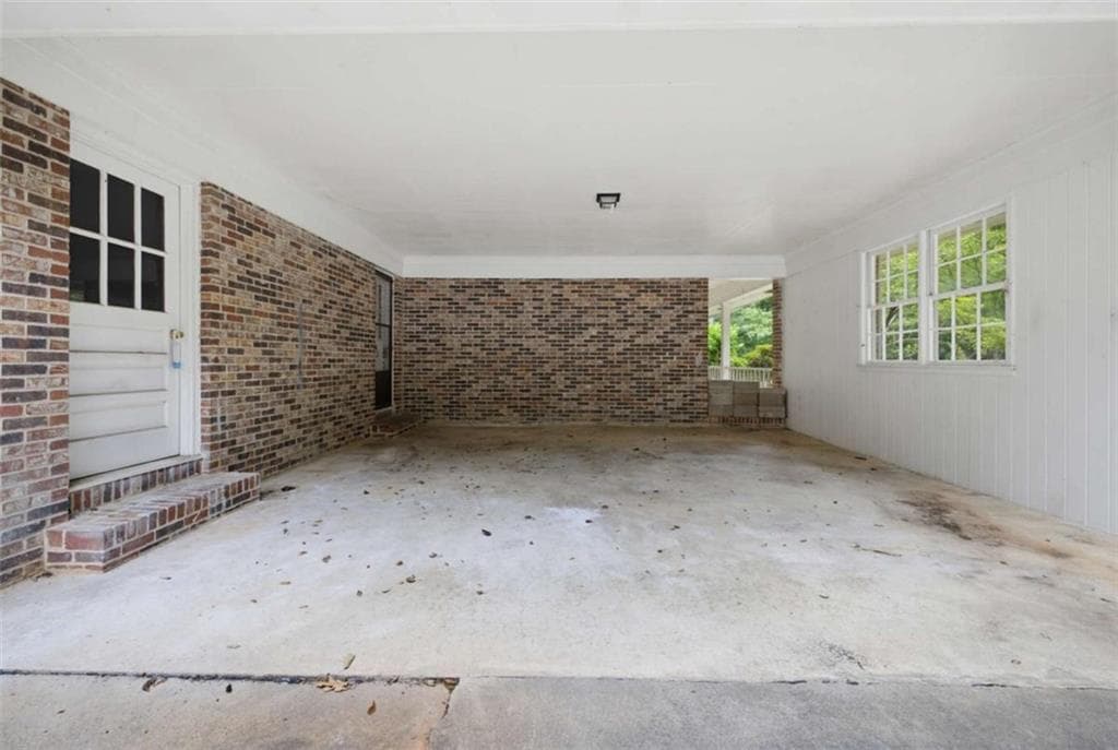 3 bedroom, 2 bathroom, 2,172 sq ft single family residence for sale at 140 Horseshoe Circle, Athens, GA 30605 — photo 4