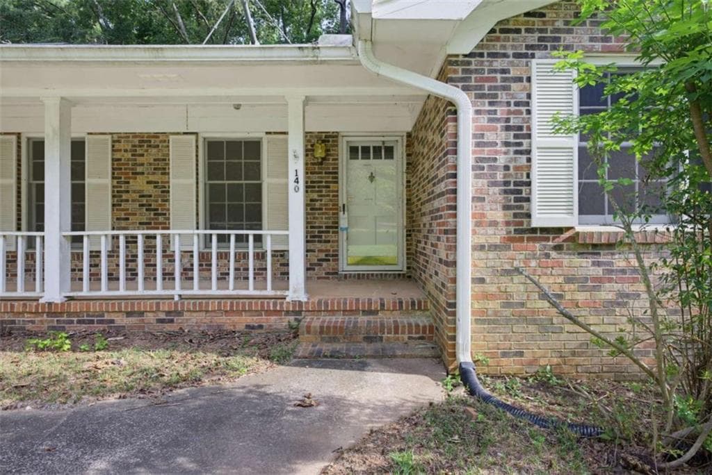 3 bedroom, 2 bathroom, 2,172 sq ft single family residence for sale at 140 Horseshoe Circle, Athens, GA 30605 — photo 6