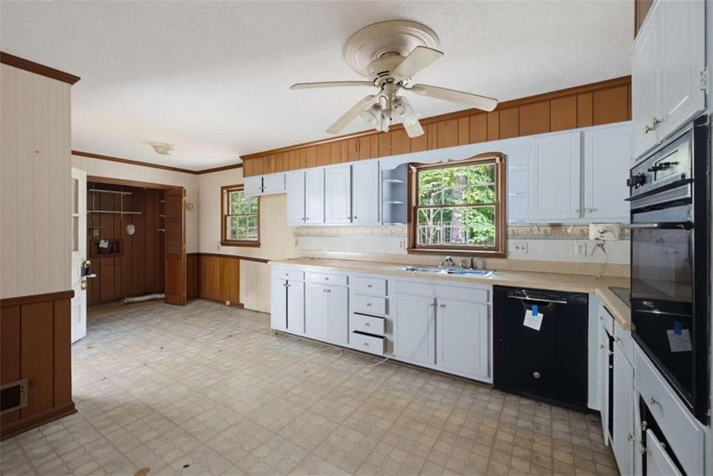 3 bedroom, 2 bathroom, 2,172 sq ft single family residence for sale at 140 Horseshoe Circle, Athens, GA 30605 — photo 9