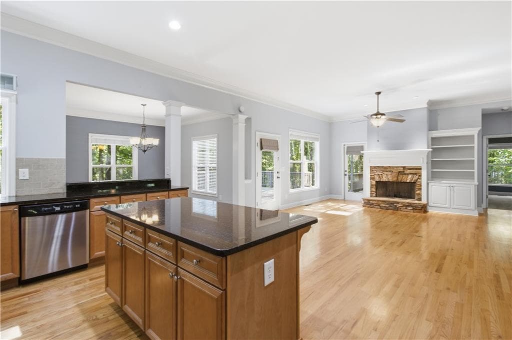4 bedroom, 3 bathroom, 2,690 sq ft single family residence for sale at 128 Fern Park Drive, Dawsonville, GA 30534 — photo 6