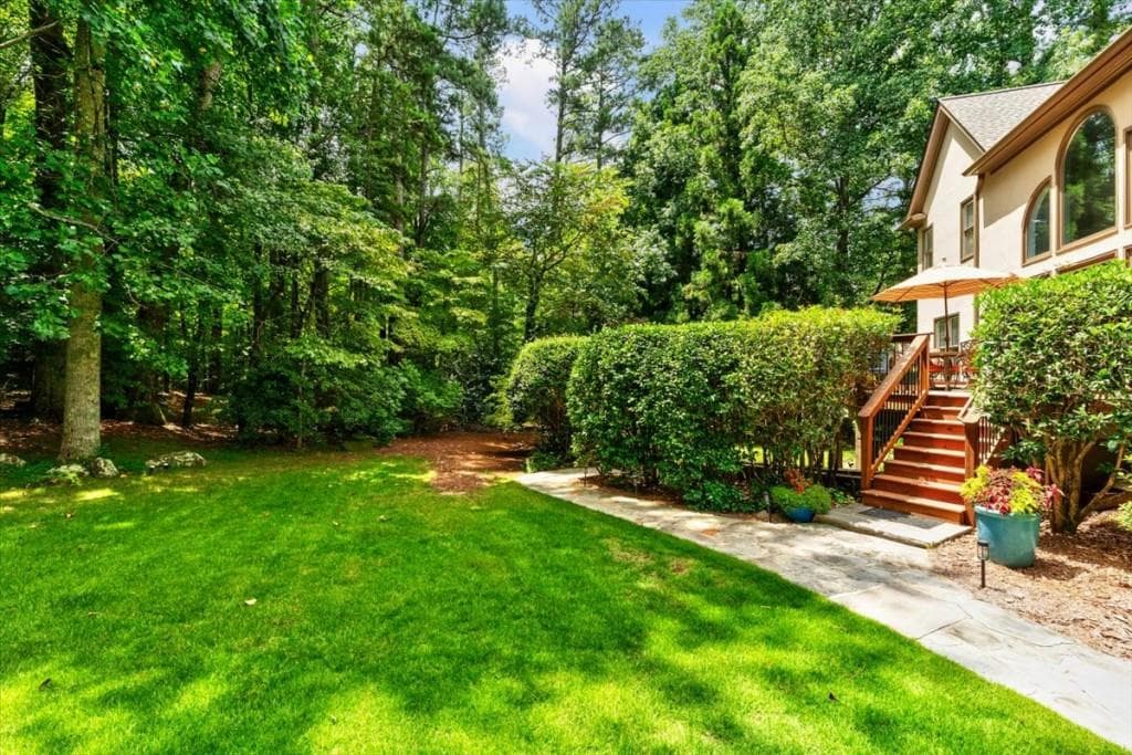 5 bedroom, 6 bathroom, 6,402 sq ft single family residence for sale at 555 Treyburn View, Milton, GA 30004 — photo 6